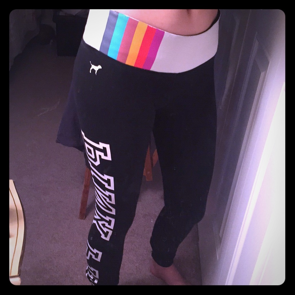 Victoria’s Secret PINK leggings